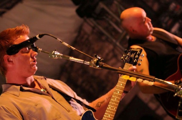 Them Crooked Vultures at Stubb's BarBQ, Austin, Texas - 10/01/09