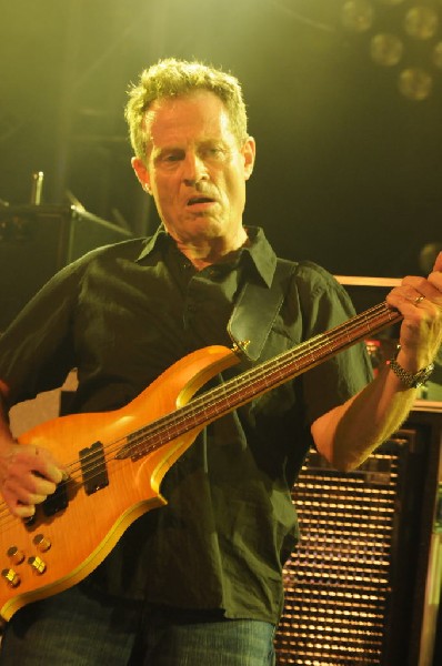 Them Crooked Vultures at Stubb's BarBQ, Austin, Texas - 10/01/09