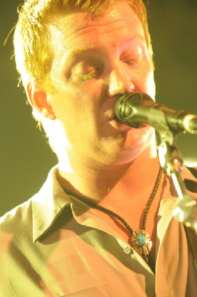 Them Crooked Vultures at Stubb's BarBQ, Austin, Texas - 10/01/09