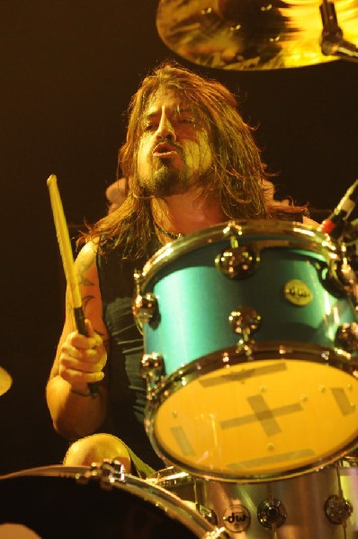 Them Crooked Vultures at Stubb's BarBQ, Austin, Texas - 10/01/09