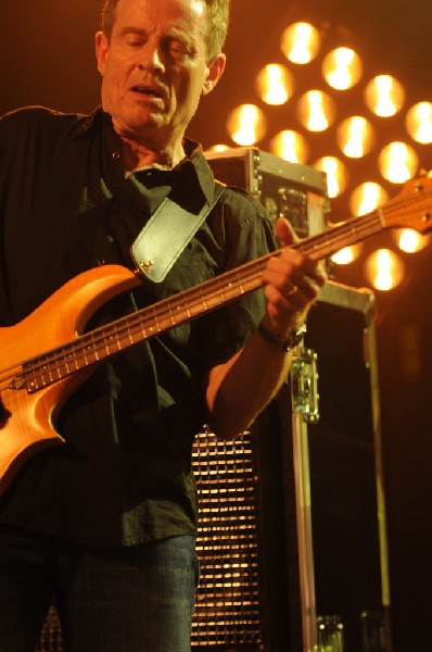 Them Crooked Vultures at Stubb's BarBQ, Austin, Texas - 10/01/09