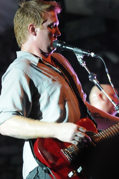 Them Crooked Vultures at Stubb's BarBQ, Austin, Texas - 10/01/09