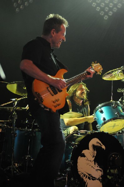 Them Crooked Vultures at Stubb's BarBQ, Austin, Texas - 10/01/09