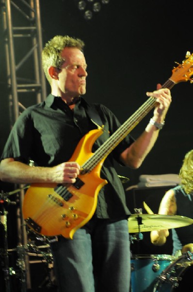 Them Crooked Vultures at Stubb's BarBQ, Austin, Texas - 10/01/09