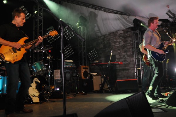 Them Crooked Vultures at Stubb's BarBQ, Austin, Texas - 10/01/09