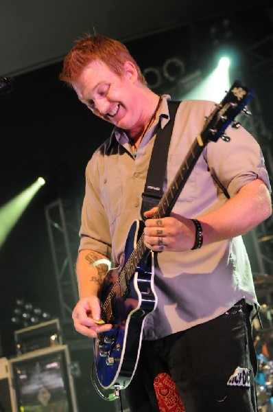 Them Crooked Vultures at Stubb's BarBQ, Austin, Texas - 10/01/09