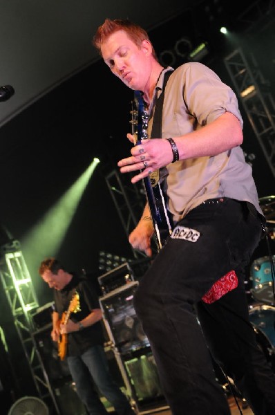 Them Crooked Vultures at Stubb's BarBQ, Austin, Texas - 10/01/09