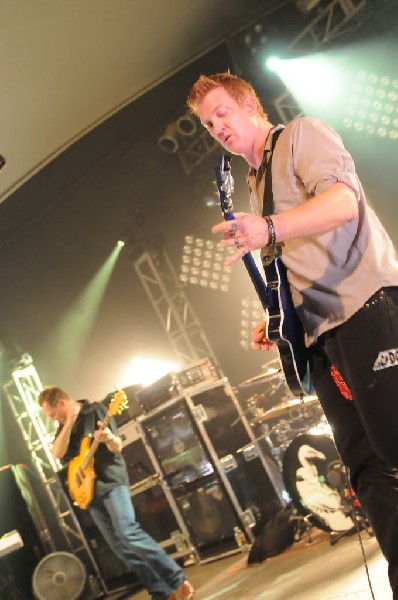 Them Crooked Vultures at Stubb's BarBQ, Austin, Texas - 10/01/09