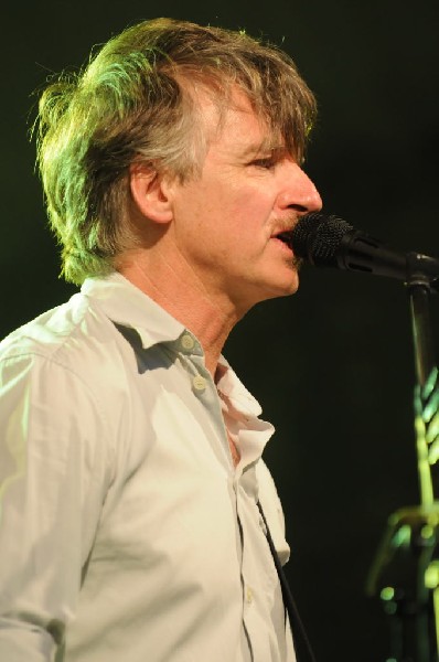 Crowded House at Stubb's BarBQ, Austin, Texas 08/05/2010