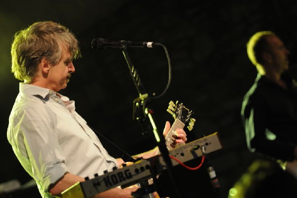 Crowded House at Stubb's BarBQ, Austin, Texas 08/05/2010