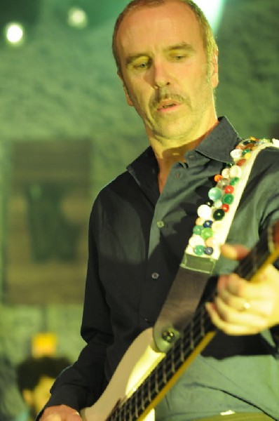 Crowded House at Stubb's BarBQ, Austin, Texas 08/05/2010