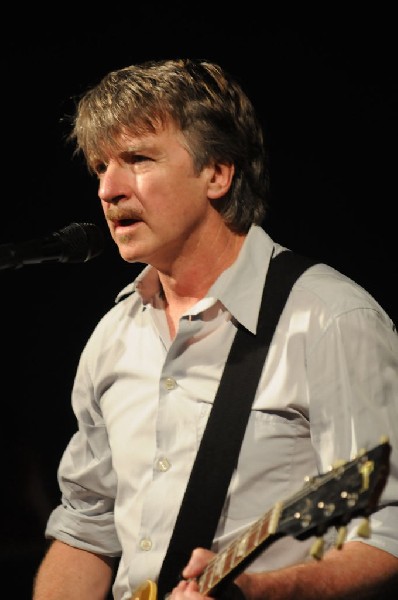 Crowded House at Stubb's BarBQ, Austin, Texas 08/05/2010