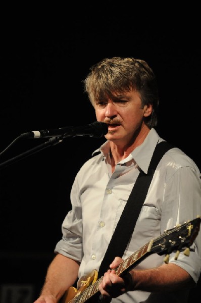 Crowded House at Stubb's BarBQ, Austin, Texas 08/05/2010