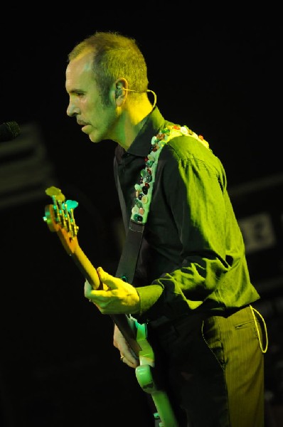 Crowded House at Stubb's BarBQ, Austin, Texas 08/05/2010