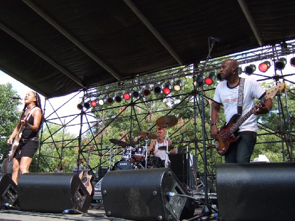 Danielia Cotton at ACL Fest 2006 Austin, Tx