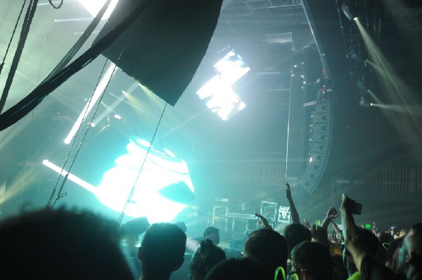 Deadmau5 at the Austin Music Hall, 09/13/11 - Austin Texas - photo by jeff