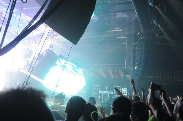 Deadmau5 at the Austin Music Hall, 09/13/11 - Austin Texas - photo by jeff