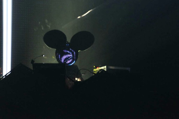 Deadmau5 at the Austin Music Hall, 09/13/11 - Austin Texas - photo by jeff