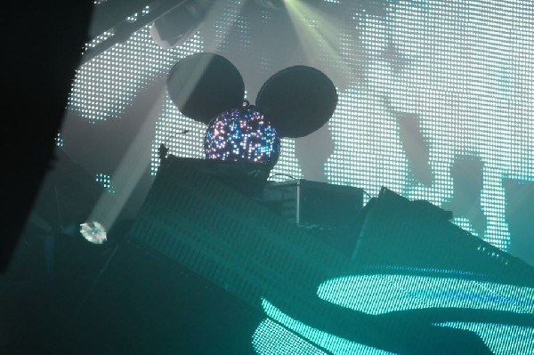 Deadmau5 at the Austin Music Hall, 09/13/11 - Austin Texas - photo by jeff