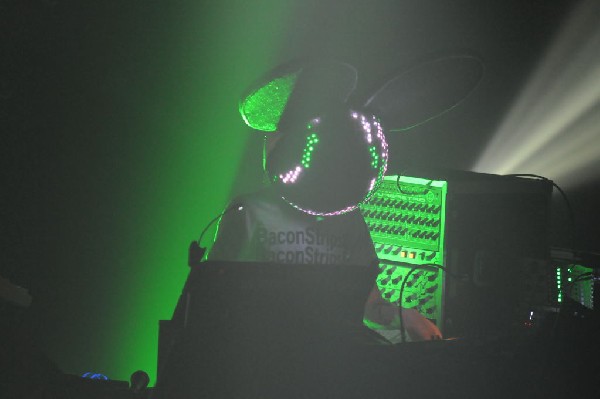 Deadmau5 at the Austin Music Hall, 09/13/11 - Austin Texas - photo by jeff