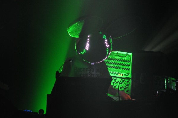 Deadmau5 at the Austin Music Hall, 09/13/11 - Austin Texas - photo by jeff