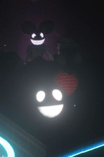 Deadmau5 at the Austin Music Hall, 09/13/11 - Austin Texas - photo by jeff