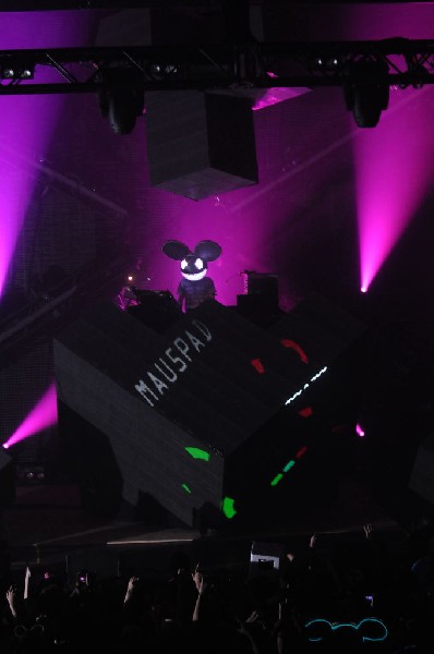 Deadmau5 at the Austin Music Hall, 09/13/11 - Austin Texas - photo by jeff