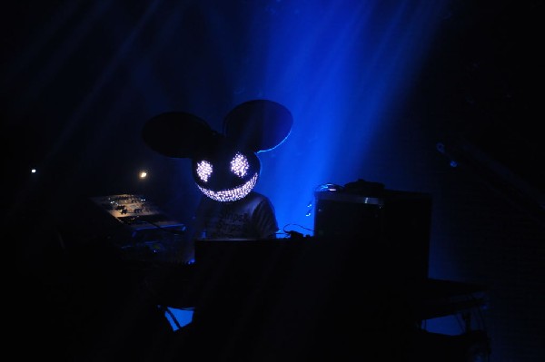 Deadmau5 at the Austin Music Hall, 09/13/11 - Austin Texas - photo by jeff