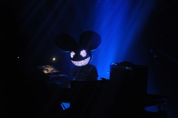 Deadmau5 at the Austin Music Hall, 09/13/11 - Austin Texas - photo by jeff