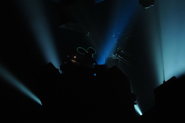 Deadmau5 at the Austin Music Hall, 09/13/11 - Austin Texas - photo by jeff