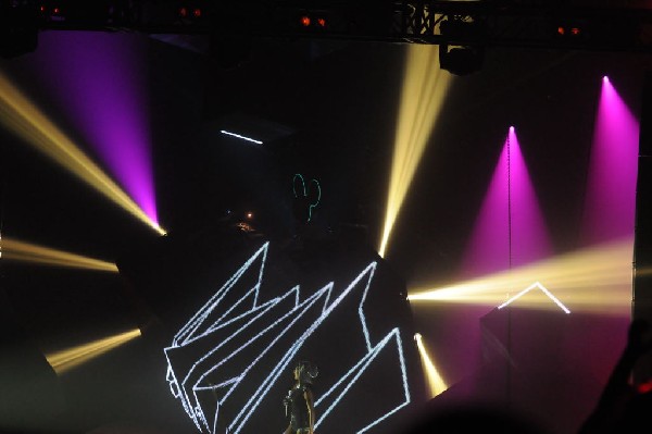 Deadmau5 at the Austin Music Hall, 09/13/11 - Austin Texas - photo by jeff