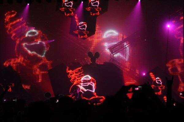 Deadmau5 at the Austin Music Hall, 09/13/11 - Austin Texas - photo by jeff