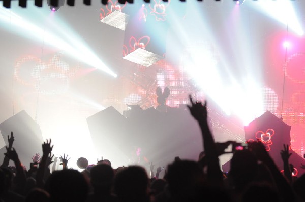 Deadmau5 at the Austin Music Hall, 09/13/11 - Austin Texas - photo by jeff