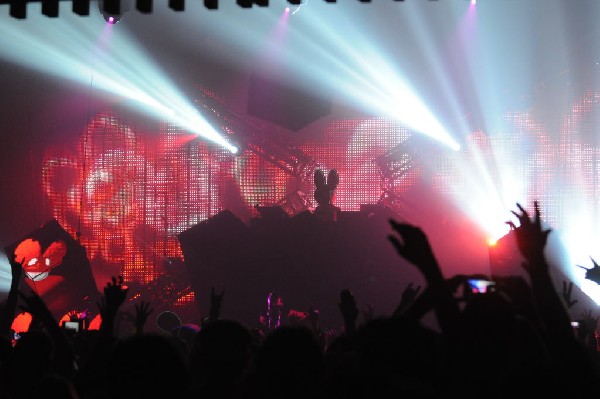 Deadmau5 at the Austin Music Hall, 09/13/11 - Austin Texas - photo by jeff