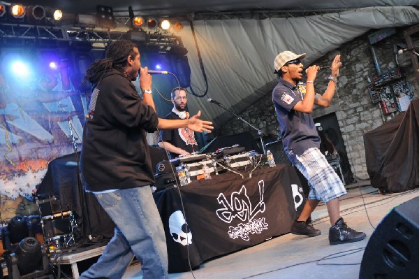 Del The Funky Homosapien at Stubb's BarBQ, Austin Texas 04/20/10