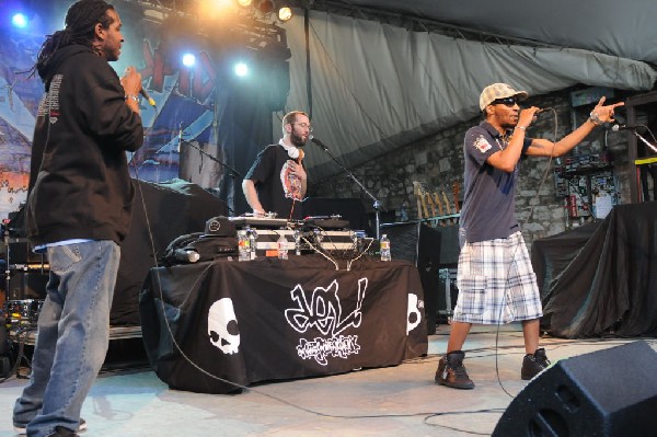 Del The Funky Homosapien at Stubb's BarBQ, Austin Texas 04/20/10