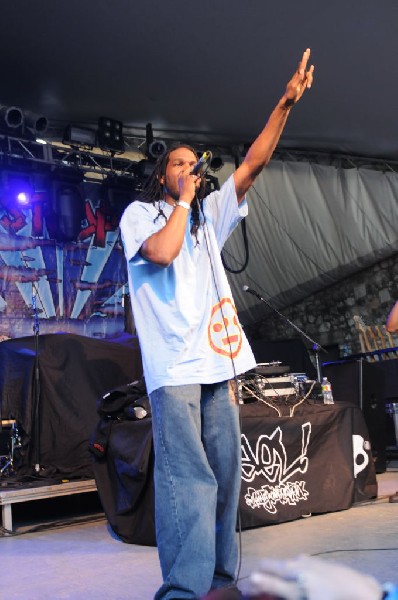 Del The Funky Homosapien at Stubb's BarBQ, Austin Texas 04/20/10