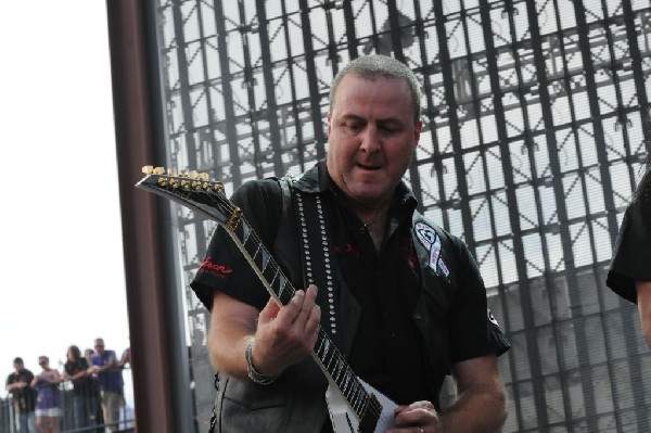 Dimebag Tribute at Ozzfest 2008