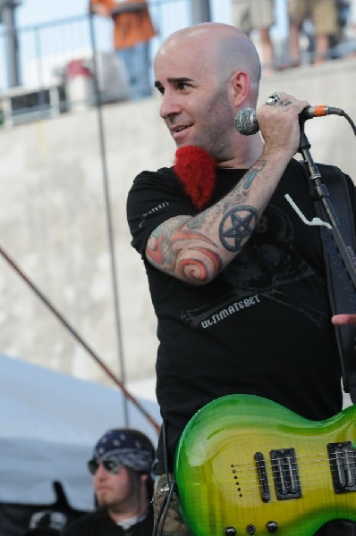 Dimebag Tribute at Ozzfest 2008