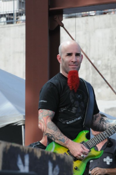 Dimebag Tribute at Ozzfest 2008