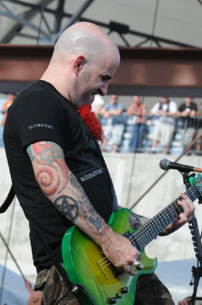 Dimebag Tribute at Ozzfest 2008