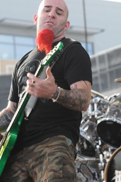 Dimebag Tribute at Ozzfest 2008