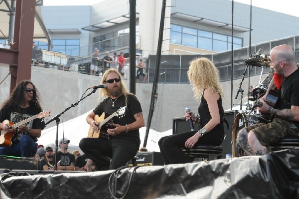Dimebag Tribute at Ozzfest 2008