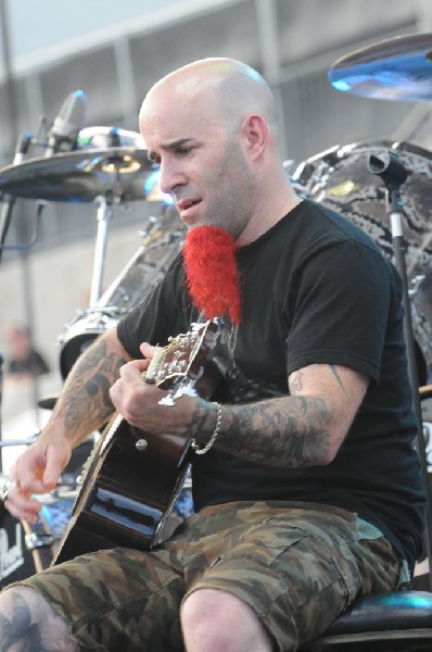 Dimebag Tribute at Ozzfest 2008