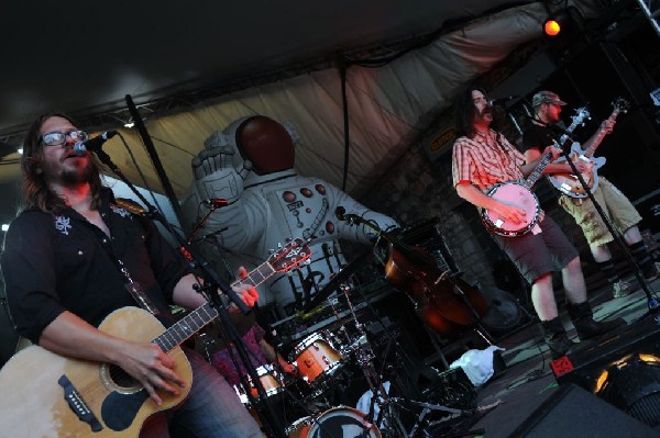 Dirt Foot at Stubb's BarBQ, Austin, Texas 05/24/11 - photo by jeff barringe