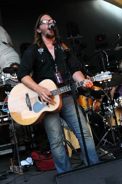 Dirt Foot at Stubb's BarBQ, Austin, Texas 05/24/11 - photo by jeff barringe