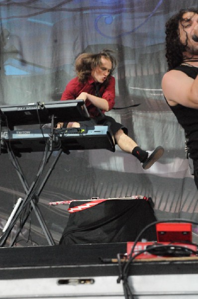 Dragonforce at the Mayhem Festival Verizon Wireless Amphitheater