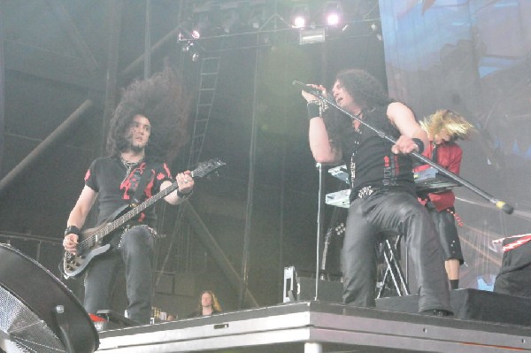 Dragonforce at the Mayhem Festival Verizon Wireless Amphitheater