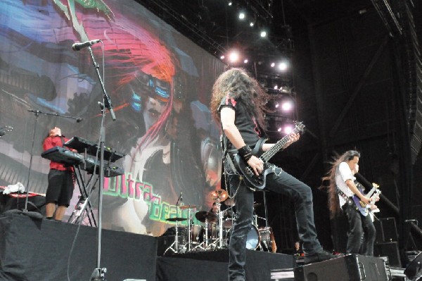 Dragonforce at the Mayhem Festival Verizon Wireless Amphitheater