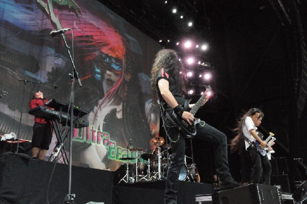 Dragonforce at the Mayhem Festival Verizon Wireless Amphitheater